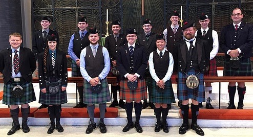 The 2015 Nicol-Brown competitors, judge, and MCs